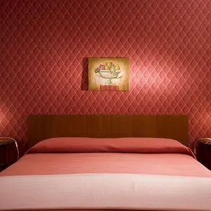 https://night-and-day.it-romehotels.com