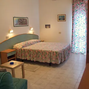 https://hotel-vecchia-rimini.emilia-romagnahotels.net